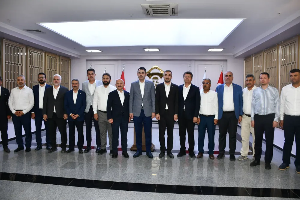 Meslek Odaları ve STK’lar Bakan Kurum’a Dosya Verdi  “Çarşı Projesi İptal Edilmesin”