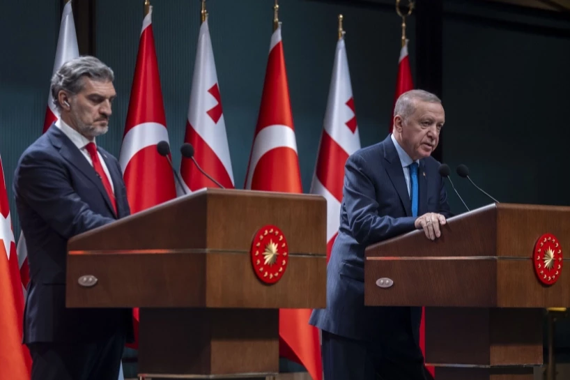 Türkiye-Gürcistan iş birliği yeni boyut kazanıyor... Petrol ve demiryolu öne çıkıyor
