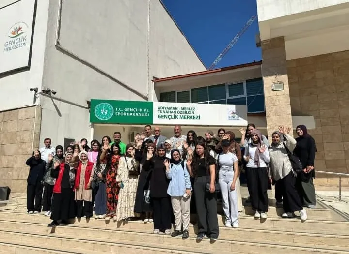 TUTLU GENÇLER NEVŞEHİR YOLUNDA