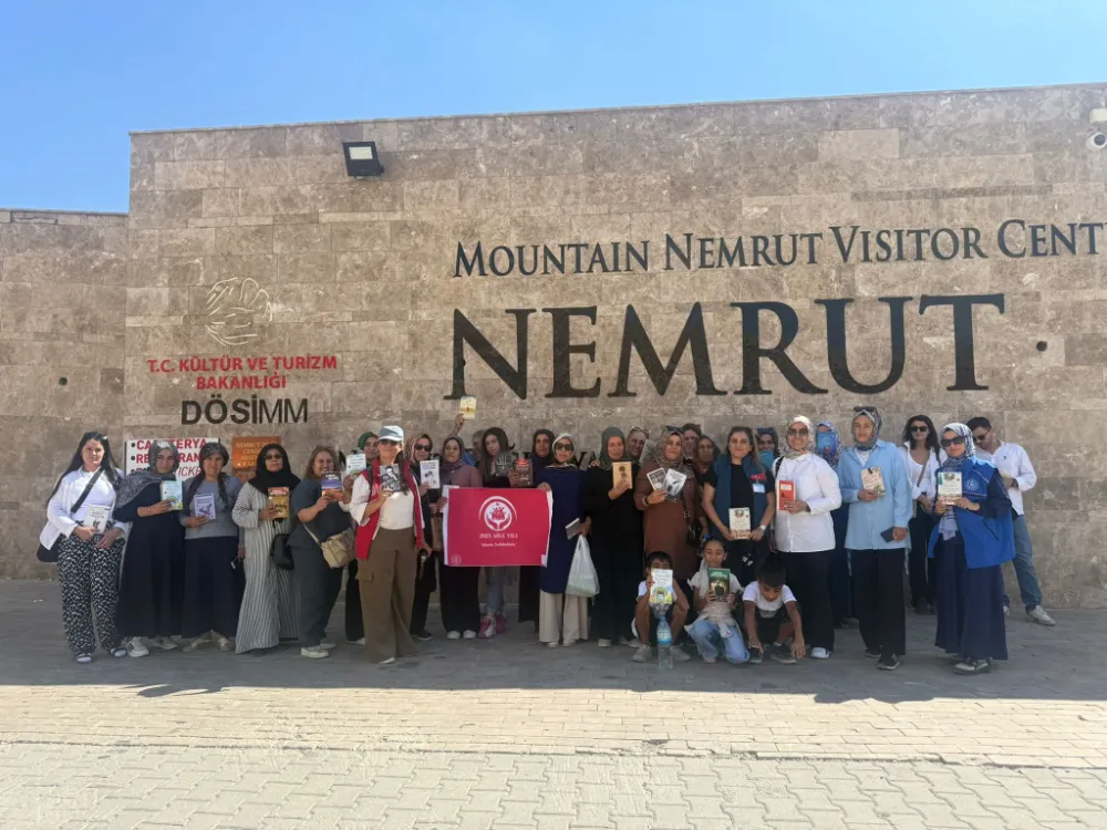 Konteyner Kentte Kitapla Tarihe Yolculuk