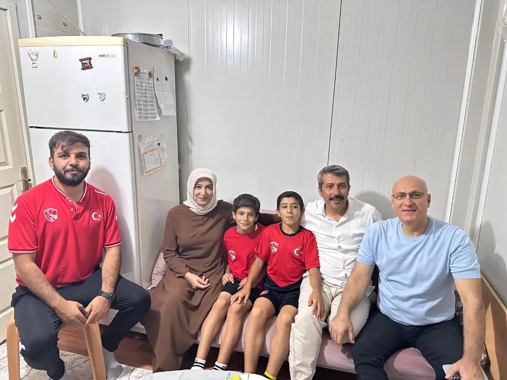 Şampiyon Sporcuların Arkasında Fedakâr Aileler Var