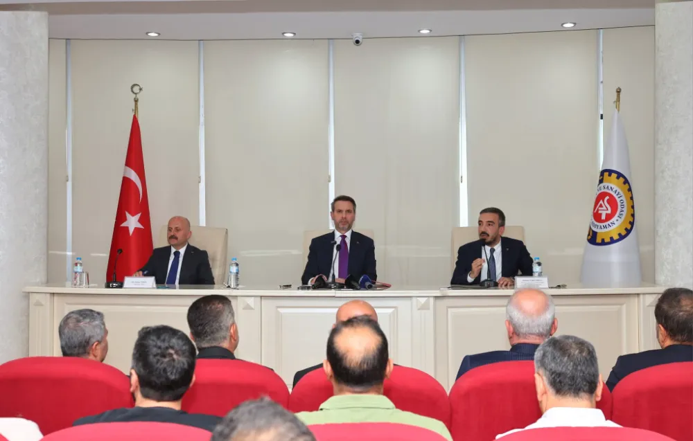 Bakan Bayraktar, Adıyaman