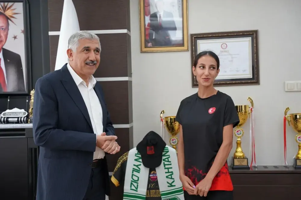 Kahta Belediye Başkanı Hallaç’tan Spora Tam Destek