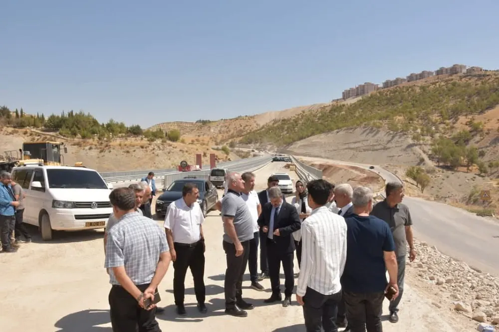 Milletvekili Hüseyin Özhan’dan Besni’de Ulaşım, Tarih ve Spor Hamlesi