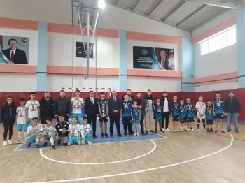Tut’ta Yıldız Erkekler Futsal Turnuvası Coşkuya Sahne Oldu