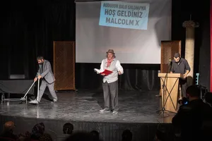 Malatya’da “Malcolm X” oyunu izleyicilerden tam not aldı