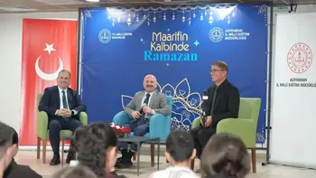 “Maarifin Kalbinde Ramazan” Necip Fazıl Kısakürek Anadolu Lisesi’nde Düzenlendi