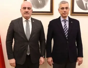 Hüseyin Özhan’dan Adıyaman’a 24 Yeni Hekim Müjdesi