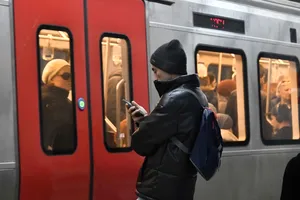Ankaralılar metroda kesintisiz iletişimle yol alıyor