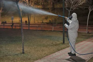 Keçiören’de sinekle mücadele ve bitki koruma çalışmaları sürüyor