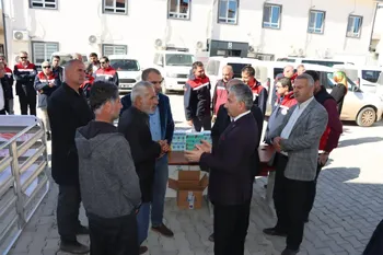 Adıyaman’da Küçükbaş Yetiştiricilerine İlaç ve Ekipman Desteği