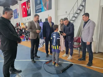 İl Müdürü Elüstü, sportif yetenek taramasını yerinde inceledi