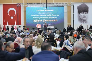Başkan Özarslan iftarda Sivaslılarla buluştu